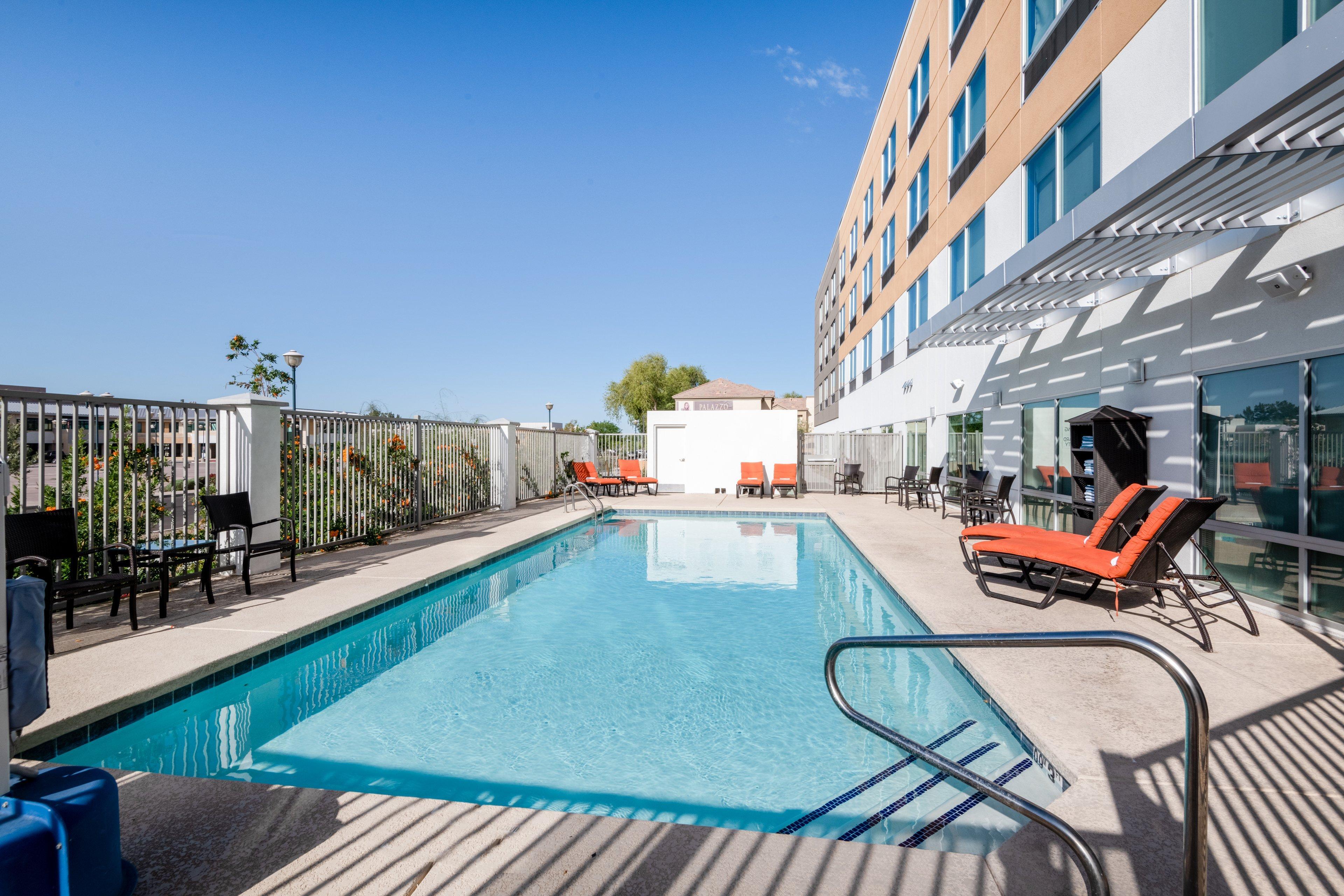 Holiday Inn Express & Suites - Phoenix - Airport North, An Ihg Hotel Buitenkant foto