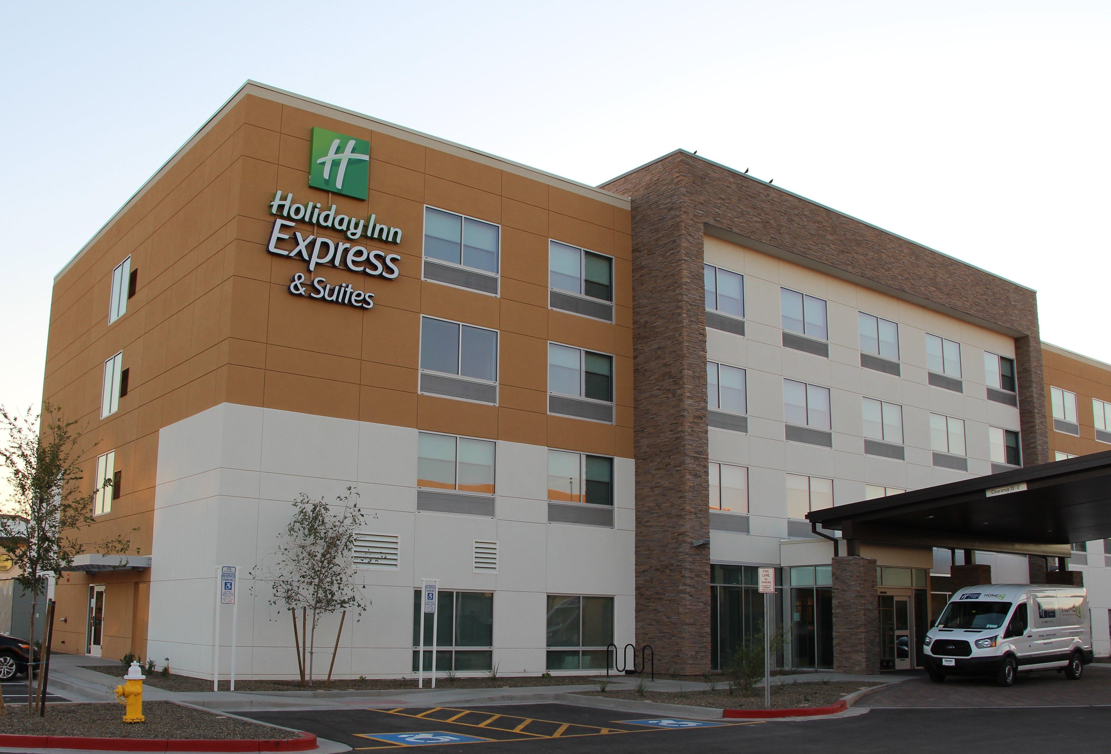 Holiday Inn Express & Suites - Phoenix - Airport North, An Ihg Hotel Buitenkant foto
